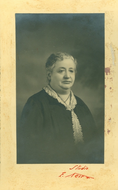 940.jpg