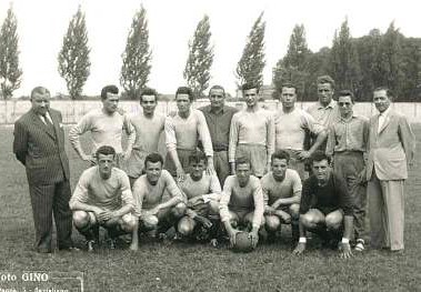 I "Maghi" della Saviglianese durante il compionato del 1951-52